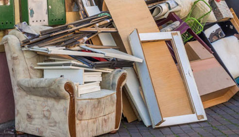 Sperrmüll entsorgung bei der Entrümpelung von Entvita